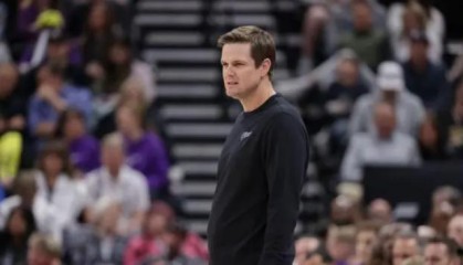 米兰体育官网-准绝杀惨遭自家教练扼杀！爵士争状元签已丧心病狂