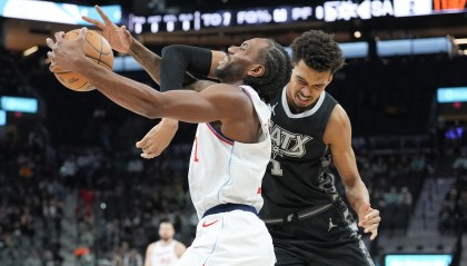 中国米兰-历任DPOY当赛季三分命中榜：小卡129球第一 文班亚马122球第二