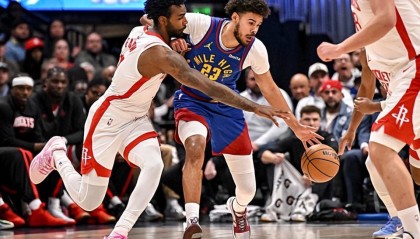 米兰体育官方-3月以来的三分命中率只有6.7%，火箭锋线新星已经彻底没救了？