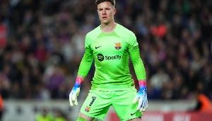 米兰体育平台-还能拿回主力位置吗？记者：特尔施特根今日恢复合练