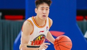 难阻失利！姜伟泽三分8中4&amp;罚球2中2 得到18分2板4助